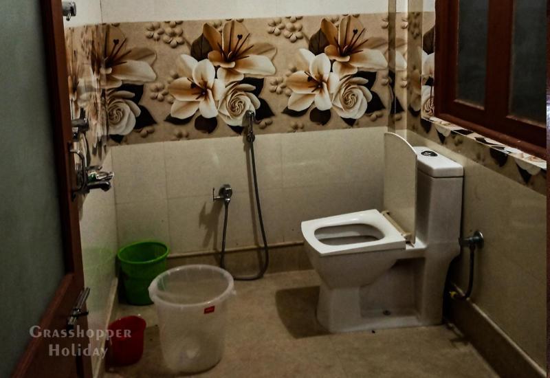 Grasshopper Jungle Queen Resort Chālsa Екстериор снимка